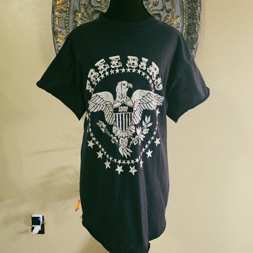 Free Bird Graphic Black Short Sleeve Tee